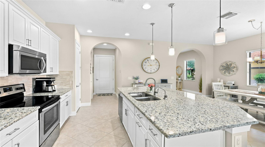 Venice, Florida 34293, 2 Bedroom Bedrooms, ,2 Bathroombathrooms,Residential,For Sale,Crooked Creek,0,Mfra4699787