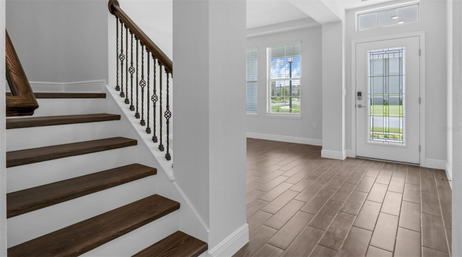 Winter Garden, Florida 34787, 5 Bedroom Bedrooms, ,4 Bathroombathrooms,Residential,For Sale,Shine View,0,Mfro6425097