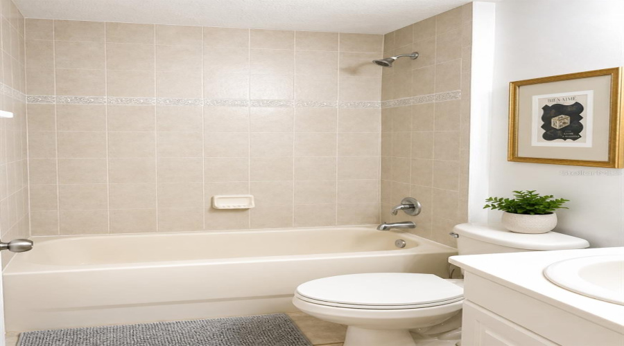 West Palm Beach, Florida 33411, 3 Bedroom Bedrooms, ,3 Bathroombathrooms,Residential,For Sale,Hidden Hills,0,Mfro6423413
