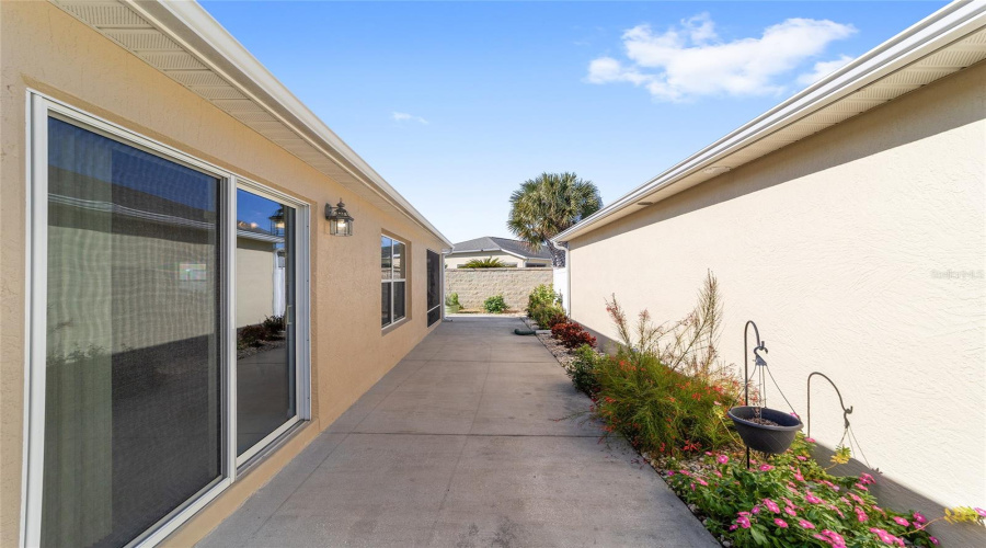 The Villages, Florida 32162, 2 Bedroom Bedrooms, ,2 Bathroombathrooms,Residential,For Sale,Nautilus,0,Mfrg5109359