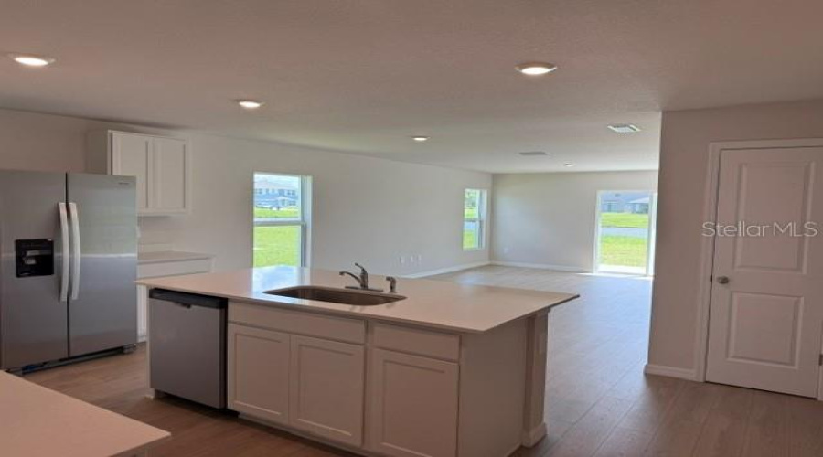 Palmetto, Florida 34221, 5 Bedroom Bedrooms, ,2 Bathroombathrooms,Residential,For Sale,Hopscotch,0,Mfra4684302