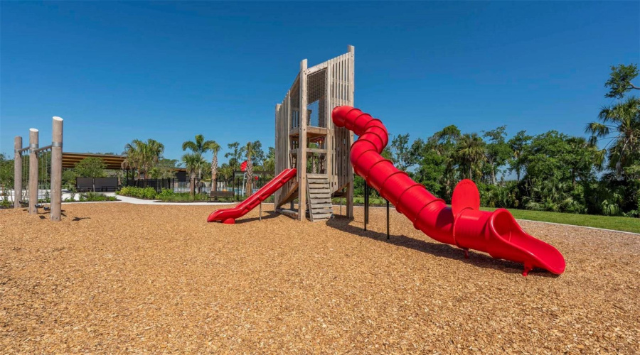 Palmetto, Florida 34221, 5 Bedroom Bedrooms, ,2 Bathroombathrooms,Residential,For Sale,Hopscotch,0,Mfra4684302