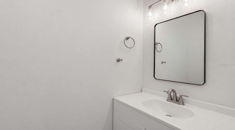 Jacksonville Beach, Florida 32250, 2 Bedroom Bedrooms, ,1 Bathroombathrooms,Residential,For Sale,6Th,0,Mfrtb8535633