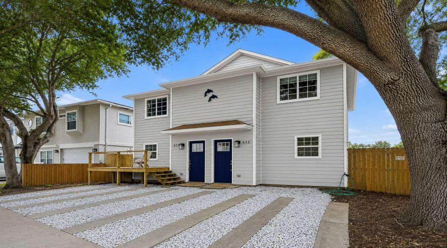 Jacksonville Beach, Florida 32250, 2 Bedroom Bedrooms, ,1 Bathroombathrooms,Residential,For Sale,6Th,0,Mfrtb8535633