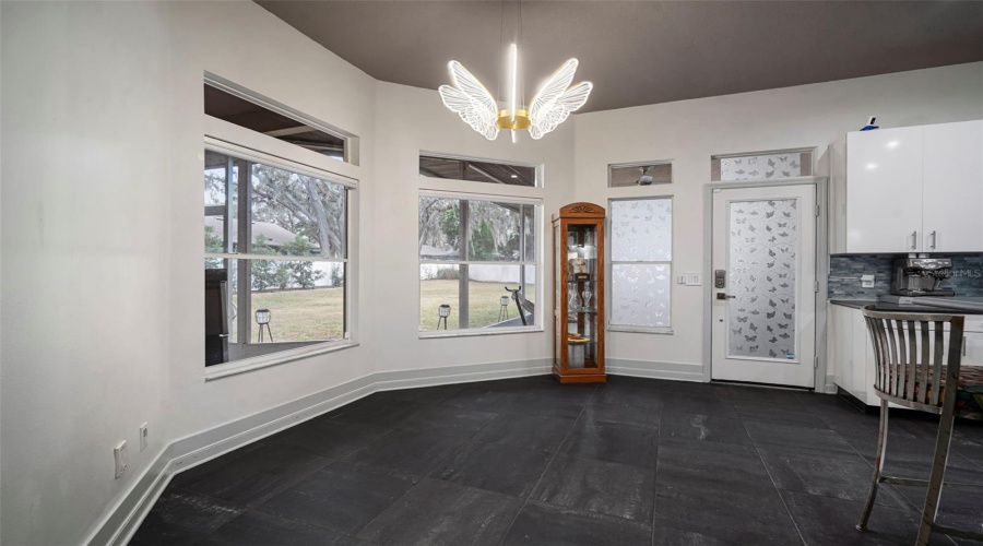 Valrico, Florida 33594, 4 Bedroom Bedrooms, ,2 Bathroombathrooms,Residential,For Sale,Summit Chase,0,Mfrtb8448937