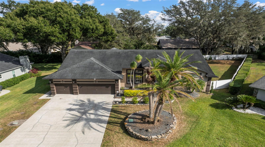 Valrico, Florida 33594, 4 Bedroom Bedrooms, ,2 Bathroombathrooms,Residential,For Sale,Summit Chase,0,Mfrtb8448937