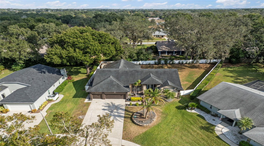 Valrico, Florida 33594, 4 Bedroom Bedrooms, ,2 Bathroombathrooms,Residential,For Sale,Summit Chase,0,Mfrtb8448937
