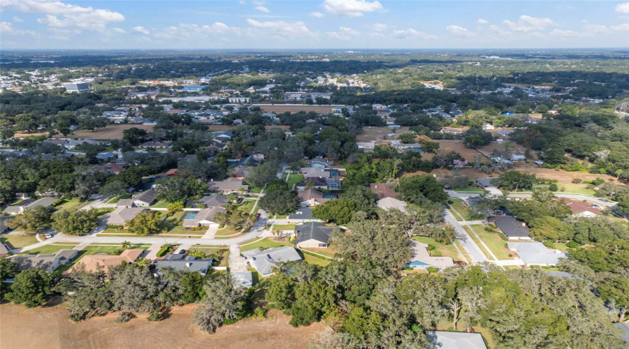 Valrico, Florida 33594, 4 Bedroom Bedrooms, ,2 Bathroombathrooms,Residential,For Sale,Summit Chase,0,Mfrtb8448937