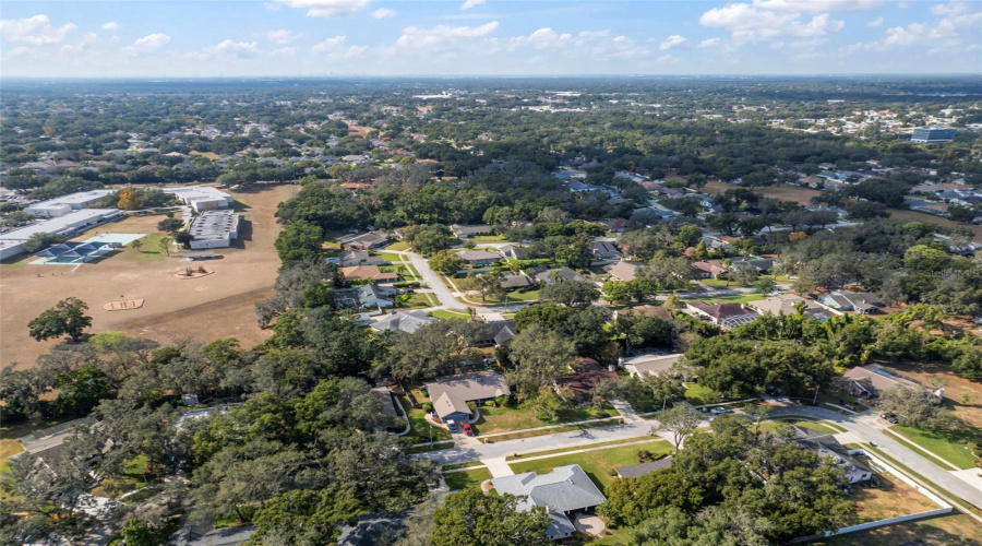 Valrico, Florida 33594, 4 Bedroom Bedrooms, ,2 Bathroombathrooms,Residential,For Sale,Summit Chase,0,Mfrtb8448937
