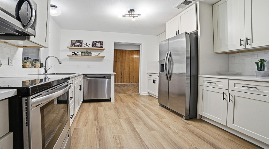 Mount Dora, Florida 32757, 2 Bedroom Bedrooms, ,1 Bathroombathrooms,Residential,For Sale,Southland,0,Mfrg5115951