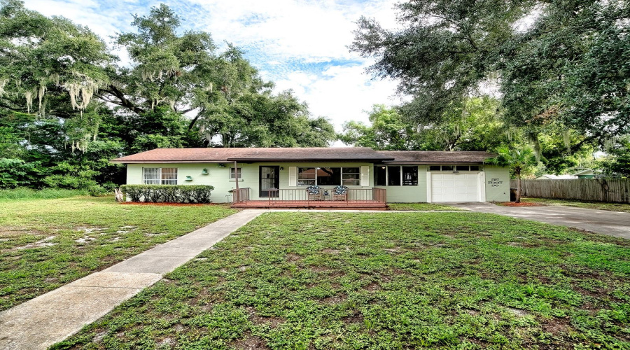 Mount Dora, Florida 32757, 2 Bedroom Bedrooms, ,1 Bathroombathrooms,Residential,For Sale,Southland,0,Mfrg5115951