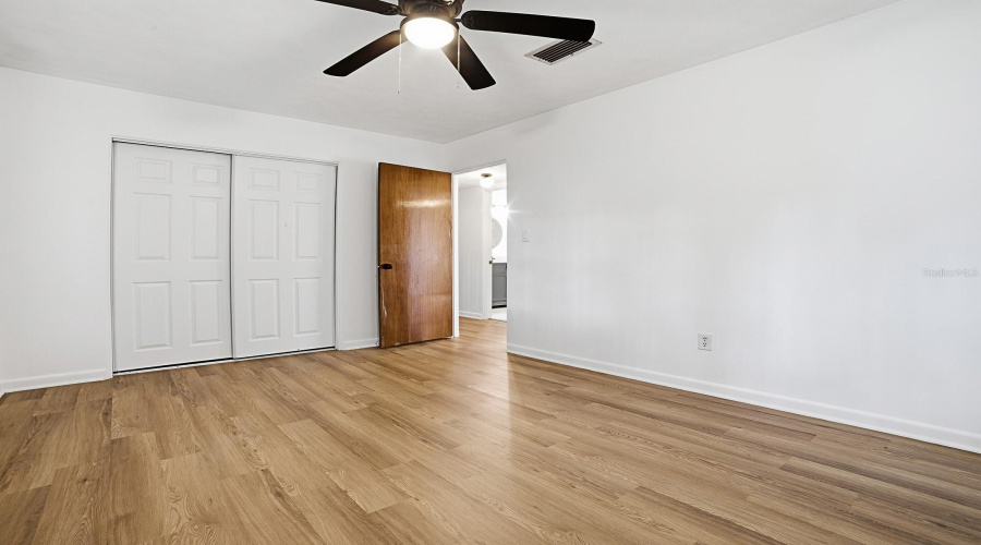 Mount Dora, Florida 32757, 2 Bedroom Bedrooms, ,1 Bathroombathrooms,Residential,For Sale,Southland,0,Mfrg5115951