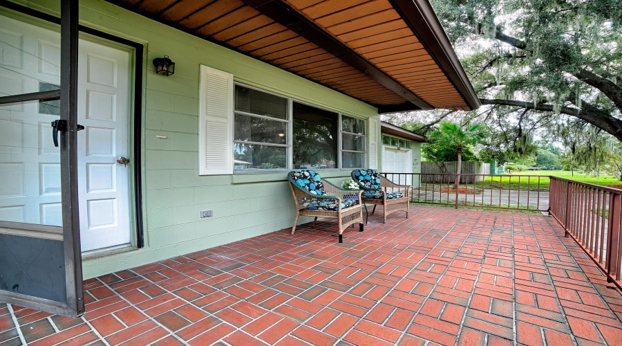 Mount Dora, Florida 32757, 2 Bedroom Bedrooms, ,1 Bathroombathrooms,Residential,For Sale,Southland,0,Mfrg5115951