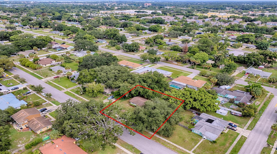 Mount Dora, Florida 32757, 2 Bedroom Bedrooms, ,1 Bathroombathrooms,Residential,For Sale,Southland,0,Mfrg5115951
