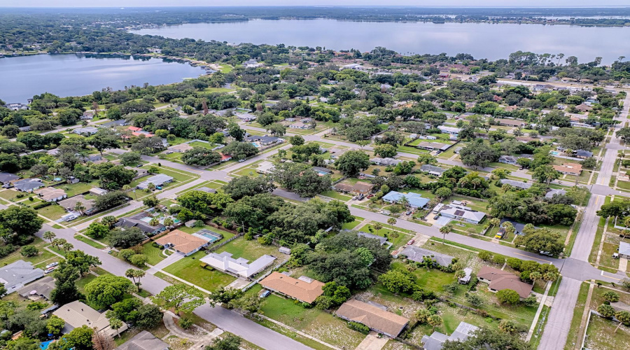 Mount Dora, Florida 32757, 2 Bedroom Bedrooms, ,1 Bathroombathrooms,Residential,For Sale,Southland,0,Mfrg5115951