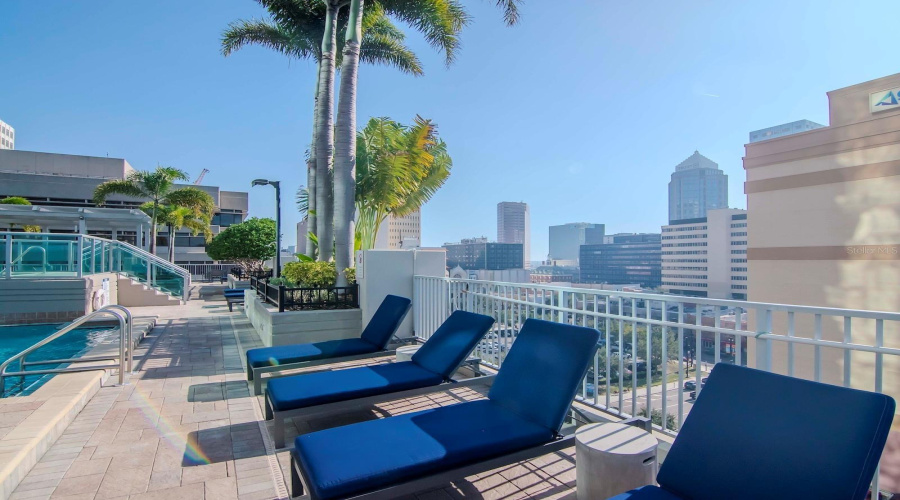 Tampa, Florida 33602, 1 Bedroom Bedrooms, ,1 Bathroombathrooms,Residential,For Sale,Ashley,0,Mfrtb8531914
