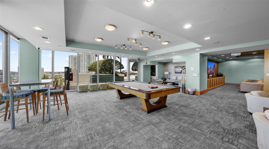 Tampa, Florida 33602, 1 Bedroom Bedrooms, ,1 Bathroombathrooms,Residential,For Sale,Ashley,0,Mfrtb8531914