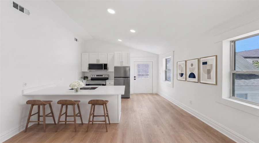 Studio Kitchen