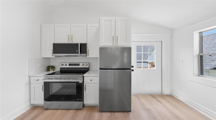 Studio Kitchen