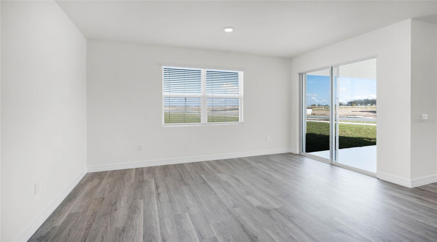 Winter Haven, Florida 33884, 4 Bedroom Bedrooms, ,3 Bathroombathrooms,Residential,For Sale,Hummingbird,0,Mfro6406366