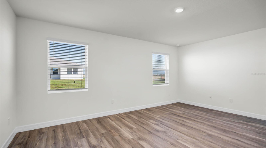 Winter Haven, Florida 33884, 4 Bedroom Bedrooms, ,3 Bathroombathrooms,Residential,For Sale,Hummingbird,0,Mfro6406366