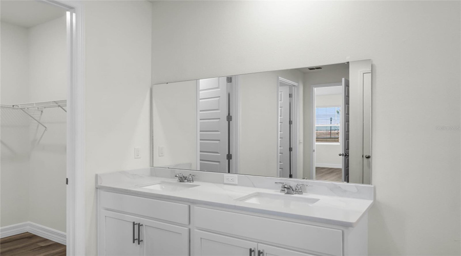 Winter Haven, Florida 33884, 4 Bedroom Bedrooms, ,3 Bathroombathrooms,Residential,For Sale,Hummingbird,0,Mfro6406366