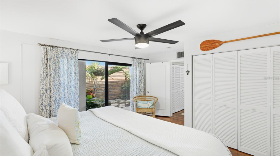 Bradenton, Florida 34210, 2 Bedroom Bedrooms, ,2 Bathroombathrooms,Residential,For Sale,43Rd,0,Mfra4704041