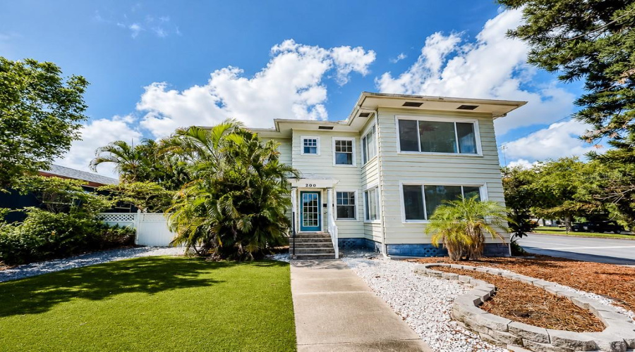 St Petersburg, Florida 33713, 4 Bedroom Bedrooms, ,2 Bathroombathrooms,Residential,For Sale,20Th,0,Mfrtb8531126