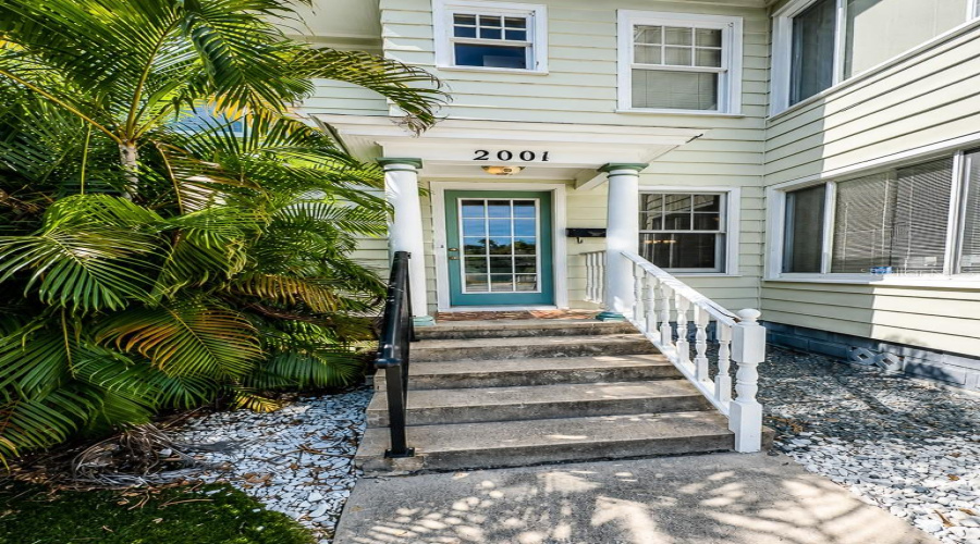 St Petersburg, Florida 33713, 4 Bedroom Bedrooms, ,2 Bathroombathrooms,Residential,For Sale,20Th,0,Mfrtb8531126