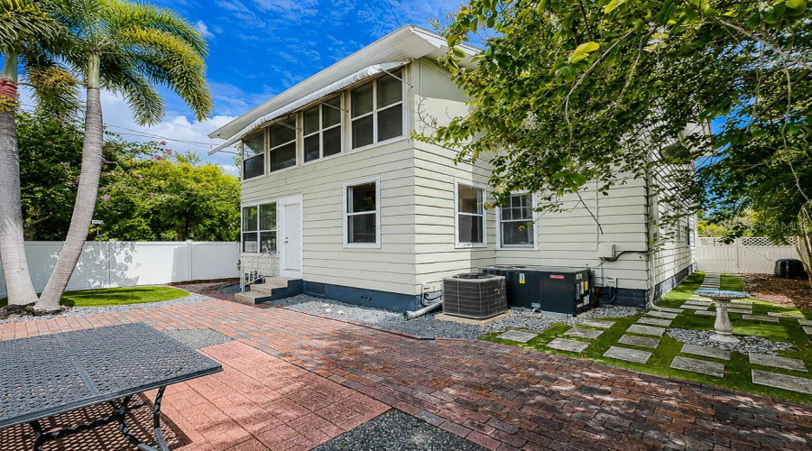 St Petersburg, Florida 33713, 4 Bedroom Bedrooms, ,2 Bathroombathrooms,Residential,For Sale,20Th,0,Mfrtb8531126
