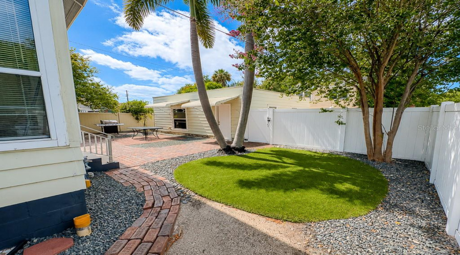 St Petersburg, Florida 33713, 4 Bedroom Bedrooms, ,2 Bathroombathrooms,Residential,For Sale,20Th,0,Mfrtb8531126