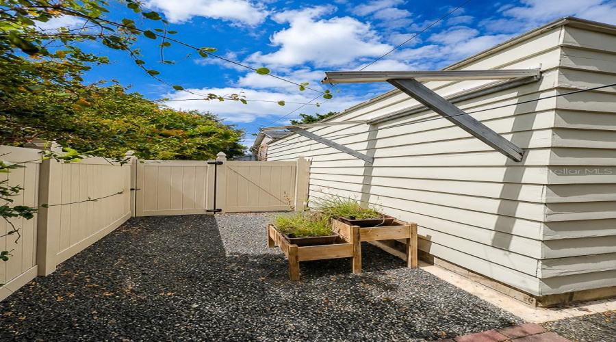 St Petersburg, Florida 33713, 4 Bedroom Bedrooms, ,2 Bathroombathrooms,Residential,For Sale,20Th,0,Mfrtb8531126