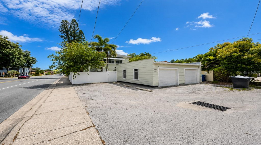 St Petersburg, Florida 33713, 4 Bedroom Bedrooms, ,2 Bathroombathrooms,Residential,For Sale,20Th,0,Mfrtb8531126