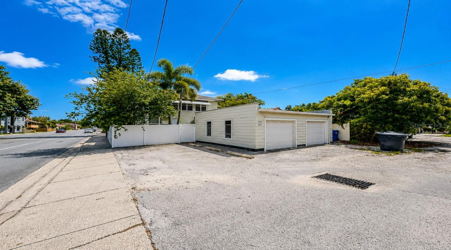 St Petersburg, Florida 33713, 4 Bedroom Bedrooms, ,2 Bathroombathrooms,Residential,For Sale,20Th,0,Mfrtb8531126