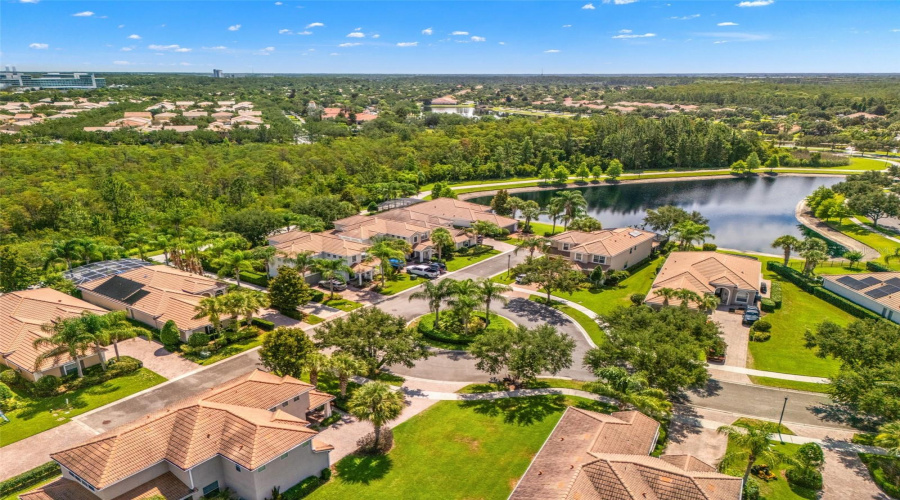 Orlando, Florida 32827, 3 Bedroom Bedrooms, ,2 Bathroombathrooms,Residential,For Sale,Zelkova,0,Mfro6413233