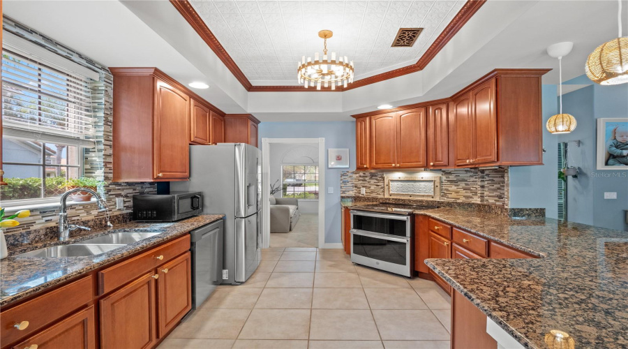 Orlando, Florida 32827, 3 Bedroom Bedrooms, ,2 Bathroombathrooms,Residential,For Sale,Zelkova,0,Mfro6413233