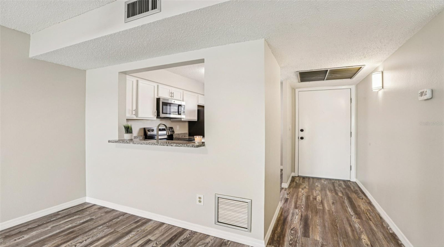 Port Richey, Florida 34668, 2 Bedroom Bedrooms, ,1 Bathroombathrooms,Residential,For Sale,Carriage Hill,0,Mfrtb8470588