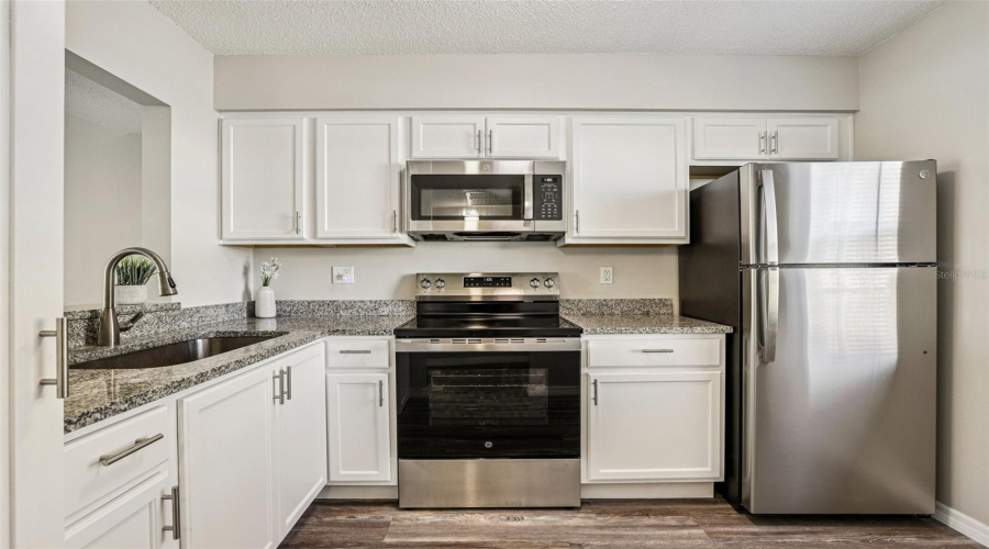 Port Richey, Florida 34668, 2 Bedroom Bedrooms, ,1 Bathroombathrooms,Residential,For Sale,Carriage Hill,0,Mfrtb8470588