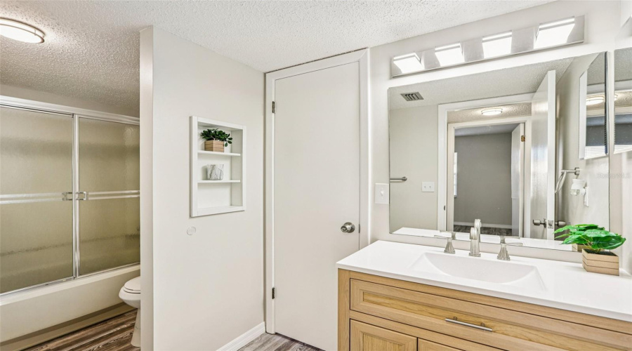 Port Richey, Florida 34668, 2 Bedroom Bedrooms, ,1 Bathroombathrooms,Residential,For Sale,Carriage Hill,0,Mfrtb8470588