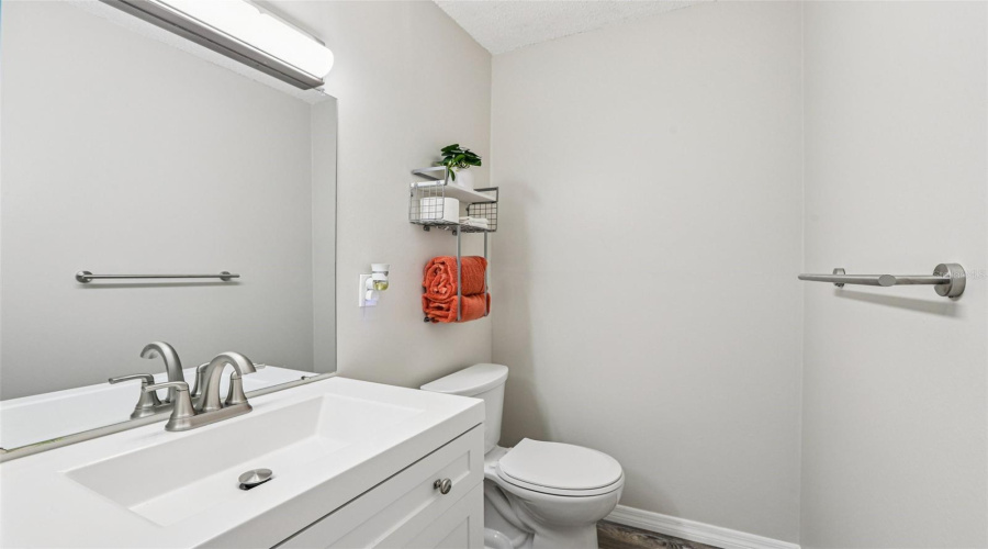 Port Richey, Florida 34668, 2 Bedroom Bedrooms, ,1 Bathroombathrooms,Residential,For Sale,Carriage Hill,0,Mfrtb8470588