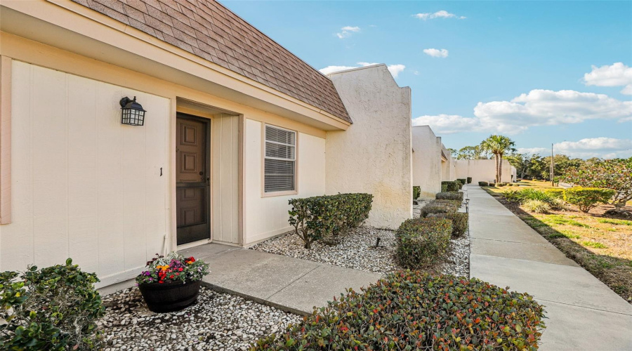 Port Richey, Florida 34668, 2 Bedroom Bedrooms, ,1 Bathroombathrooms,Residential,For Sale,Carriage Hill,0,Mfrtb8470588