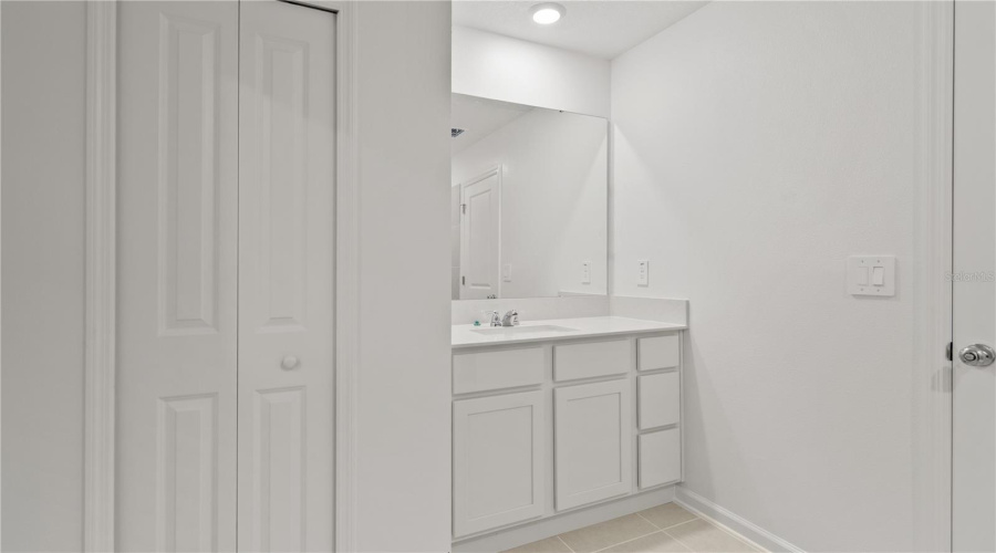 Winter Haven, Florida 33884, 5 Bedroom Bedrooms, ,2 Bathroombathrooms,Residential,For Sale,Botticella,0,Mfro6437016