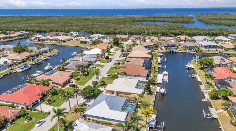 Punta Gorda, Florida 33950, 3 Bedroom Bedrooms, ,2 Bathroombathrooms,Residential,For Sale,Saint Thomas,0,Mfrc7530007