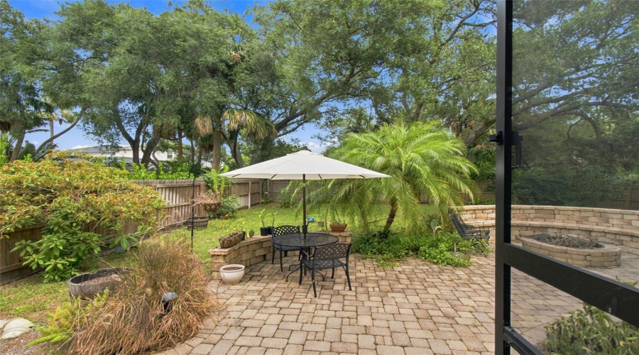 Tampa, Florida 33611, 4 Bedroom Bedrooms, ,2 Bathroombathrooms,Residential,For Sale,4Th,0,Mfrtb8541735