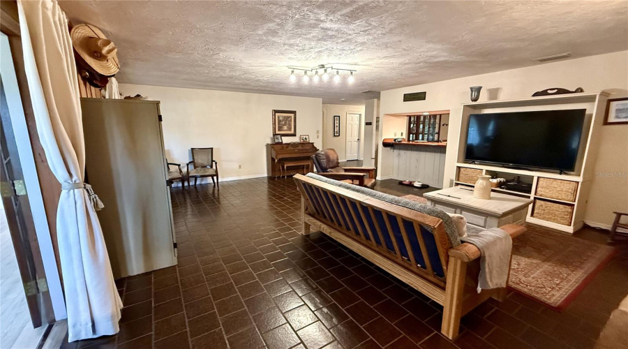 Lake Helen, Florida 32744, 3 Bedroom Bedrooms, ,2 Bathroombathrooms,Residential,For Sale,Ohio,0,Mfro6388675