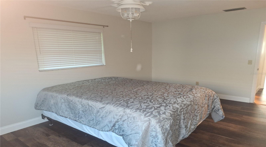 Pinellas Park, Florida 33781, 2 Bedroom Bedrooms, ,2 Bathroombathrooms,Residential,For Sale,Austin,0,Mfrtb8542868