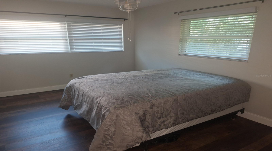 Pinellas Park, Florida 33781, 2 Bedroom Bedrooms, ,2 Bathroombathrooms,Residential,For Sale,Austin,0,Mfrtb8542868