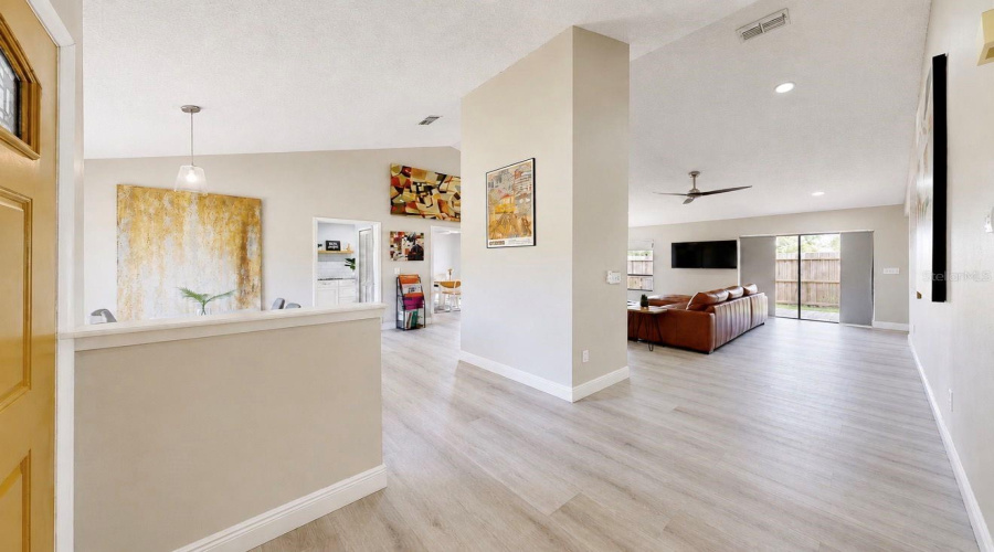 Brandon, Florida 33511, 3 Bedroom Bedrooms, ,2 Bathroombathrooms,Residential,For Sale,Stanfield,0,Mfrtb8542998