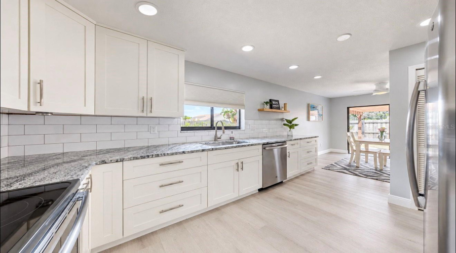 Brandon, Florida 33511, 3 Bedroom Bedrooms, ,2 Bathroombathrooms,Residential,For Sale,Stanfield,0,Mfrtb8542998