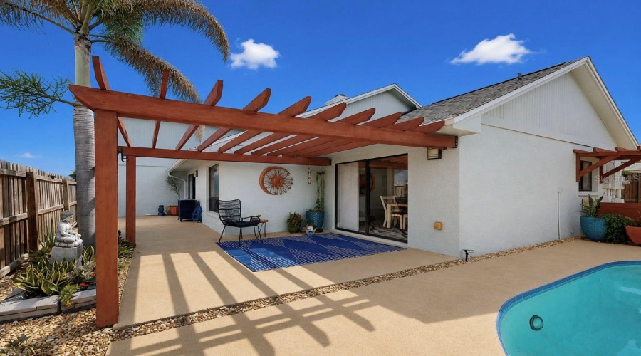 Brandon, Florida 33511, 3 Bedroom Bedrooms, ,2 Bathroombathrooms,Residential,For Sale,Stanfield,0,Mfrtb8542998